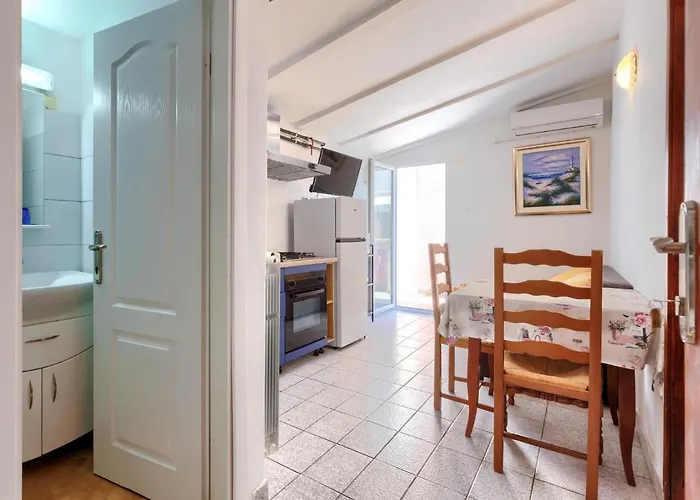 Romantika-1 By Interhome * Rovinj