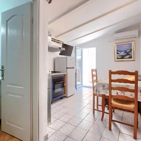 Romantika-1 By Interhome * Rovinj